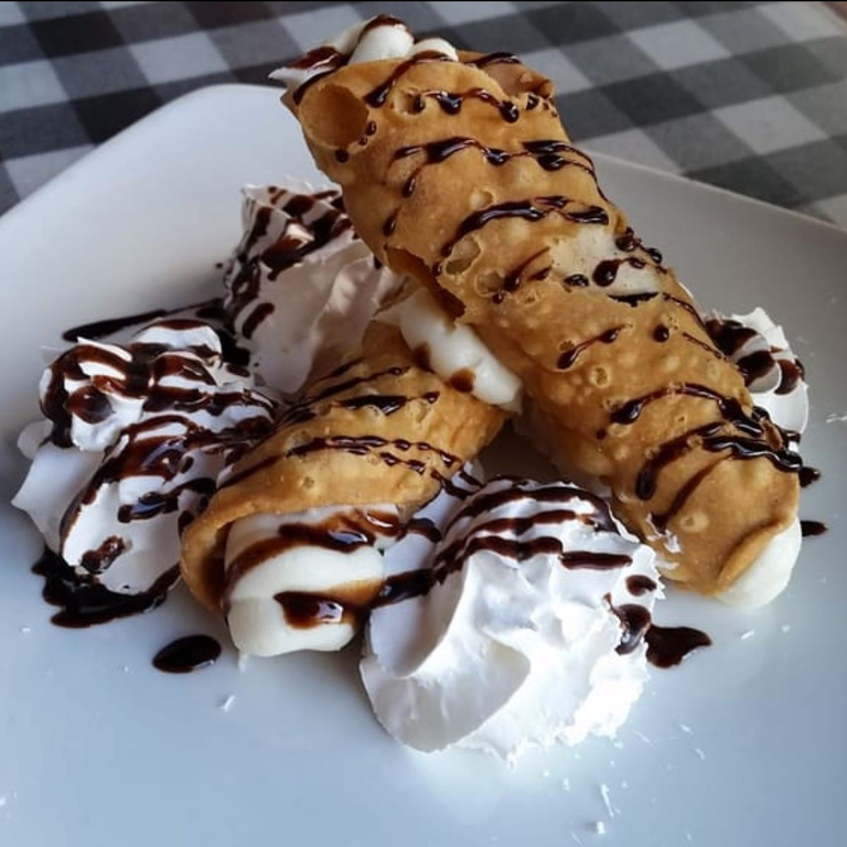 Delicious Cannoli Await You