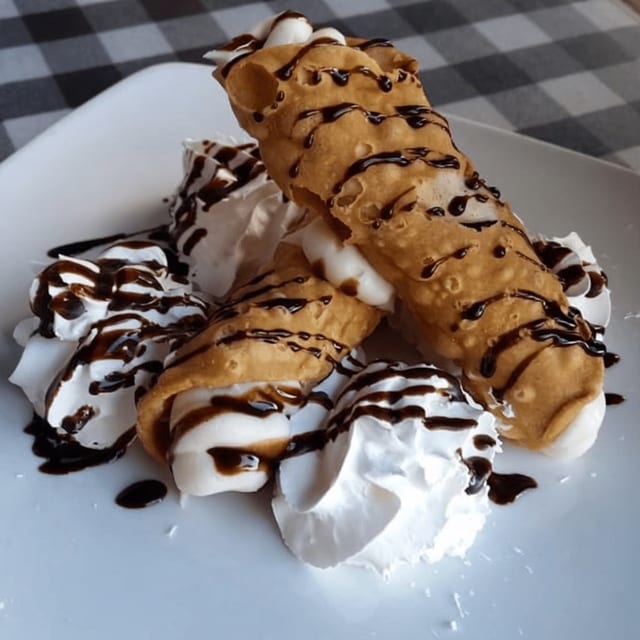 Cannoli's.